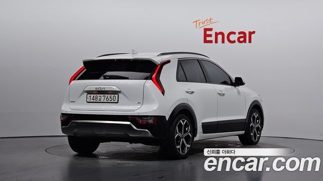 Kia Niro 2022 — photo 2