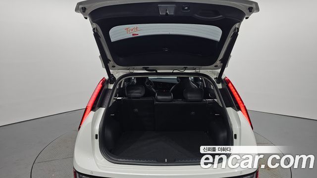 Kia Niro 2022 — photo 23