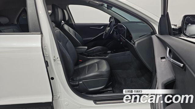Kia Niro 2022 — photo 16