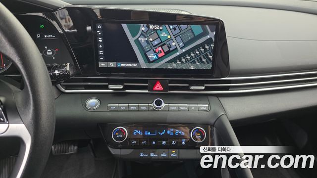 Hyundai AVANTE 2023 — photo 18