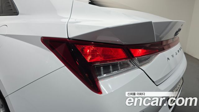 Hyundai AVANTE 2023 — photo 9