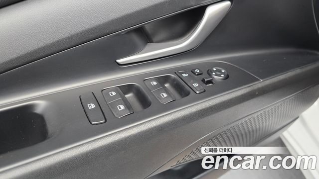 Hyundai AVANTE 2023 — photo 28