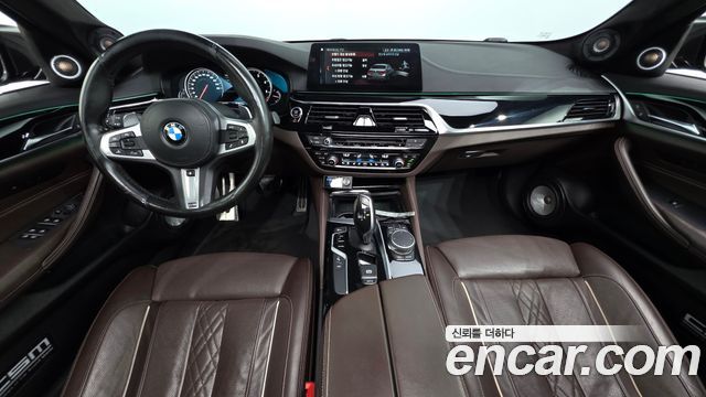 BMW 5-Series 2018 — photo 7