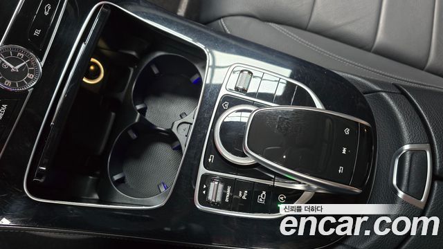 Mercedes-Benz E-Class 2018 — photo 22