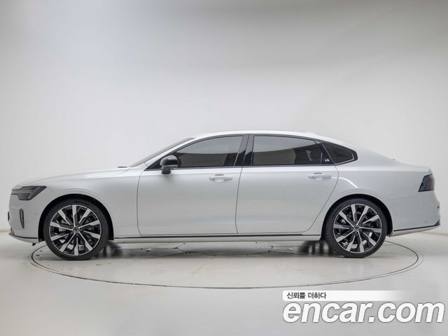 Volvo S90 2026 — photo 3