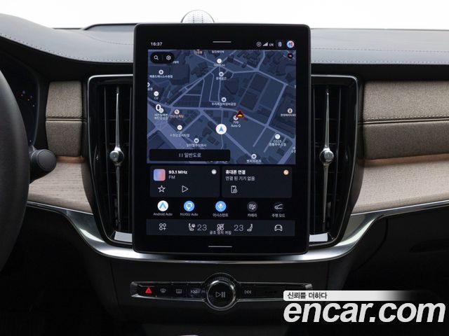 Volvo S90 2026 — photo 16
