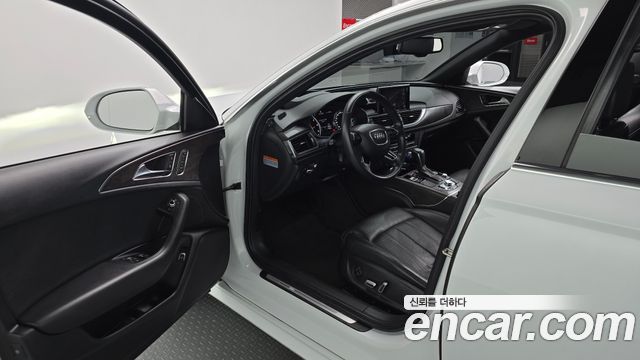 Audi A6 2018 — photo 13