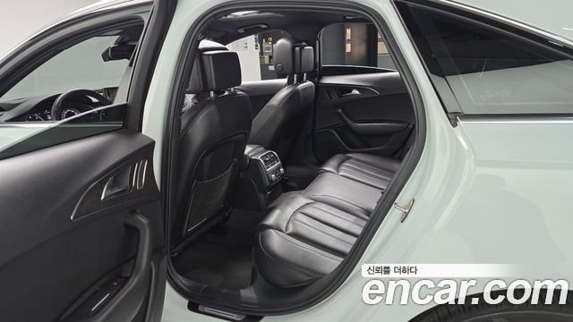 Audi A6 2018 — photo 17