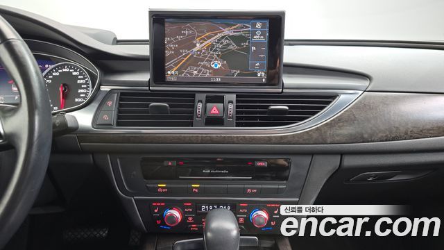 Audi A6 2018 — photo 18