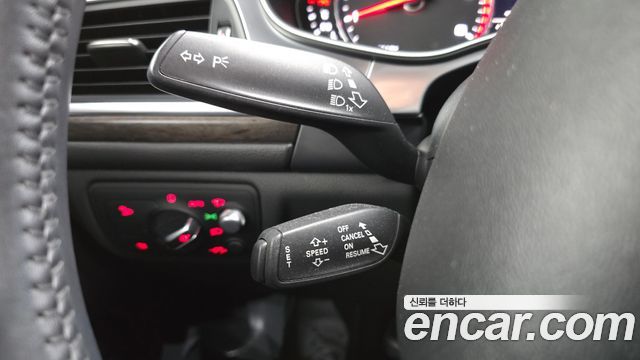 Audi A6 2018 — photo 25