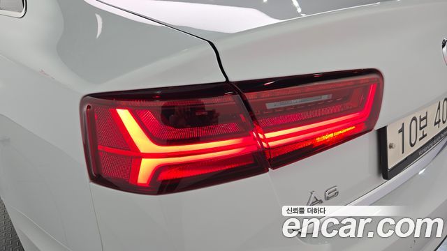 Audi A6 2018 — photo 9