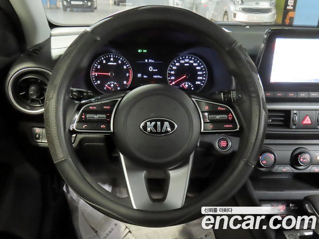 Kia K3 2020 — photo 16