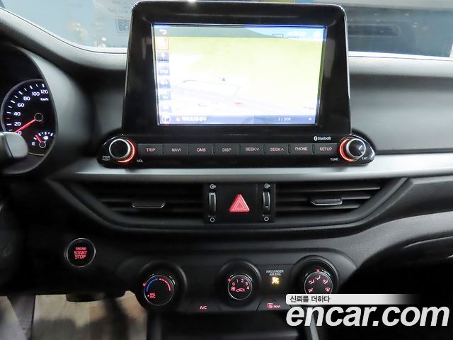 Kia K3 2020 — photo 17