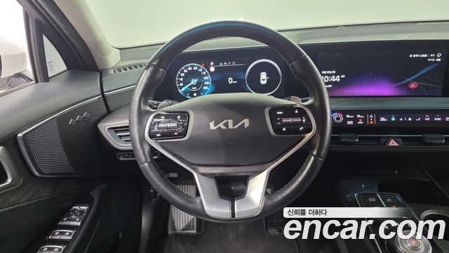 Kia K8 2022 — photo 19
