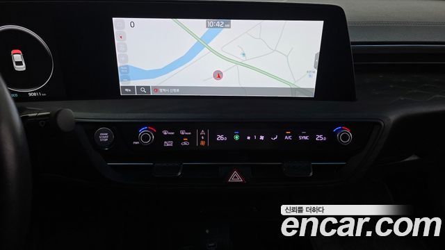 Kia K8 2022 — photo 20