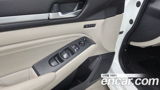 Nissan Altima 2019 — photo 26