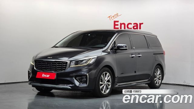 Kia Canival 2019 — photo 1