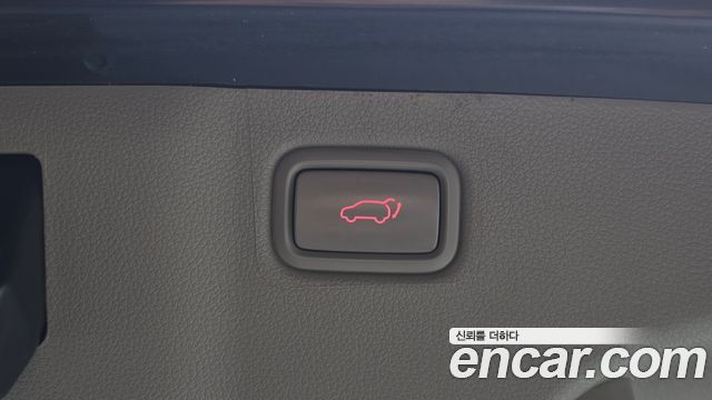 Kia Canival 2019 — photo 17