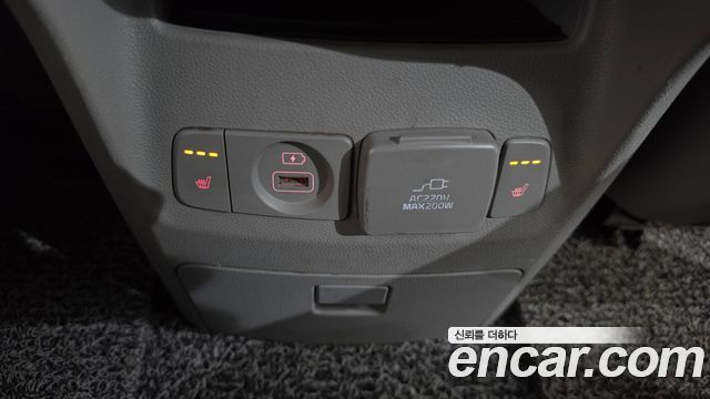 Kia Canival 2019 — photo 20