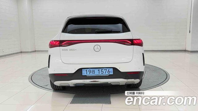 Mercedes-Benz EQE 2026 — photo 4