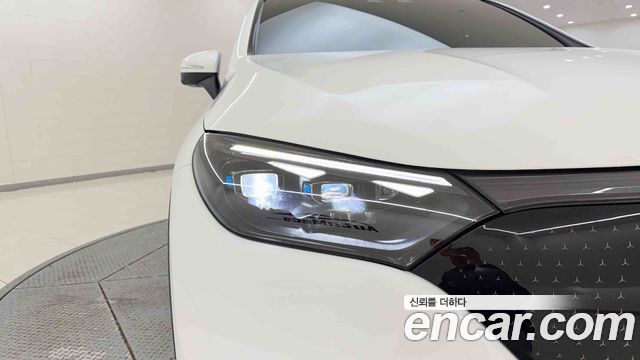 Mercedes-Benz EQE 2026 — photo 10