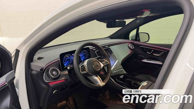 Mercedes-Benz EQE 2026 — photo 13