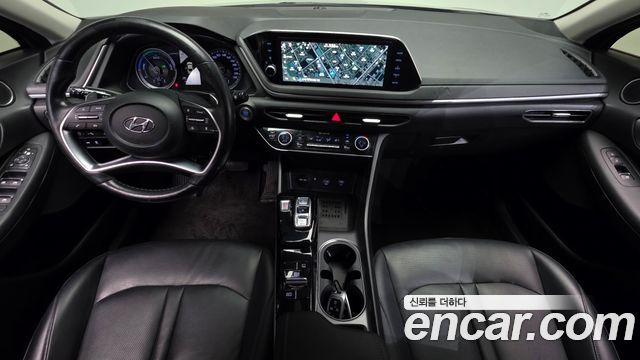 Hyundai Sonata 2022 — photo 10