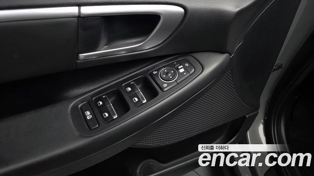 Hyundai Sonata 2022 — photo 23