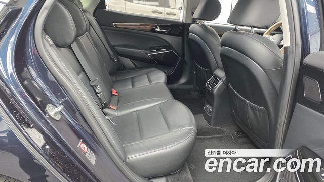 Kia K7 2017 — photo 12