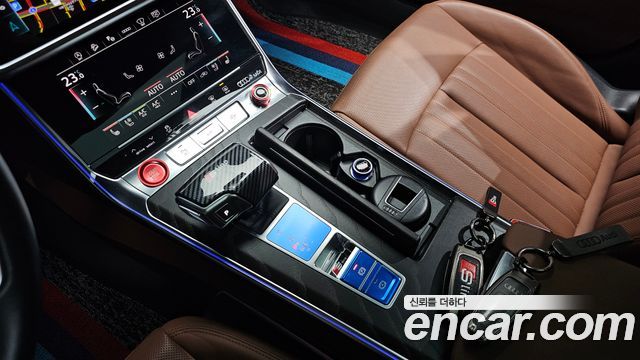 Audi A6 2023 — photo 12