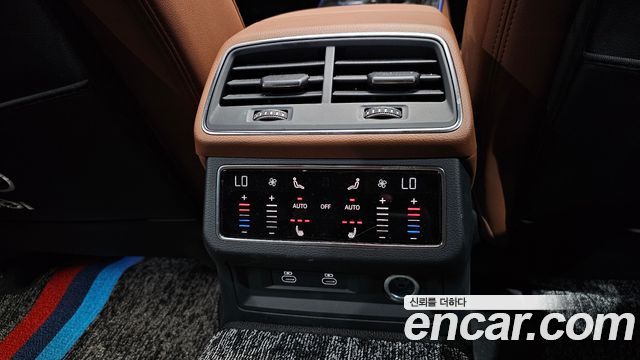 Audi A6 2023 — photo 25