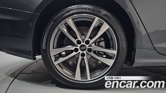 Audi A6 2023 — photo 7