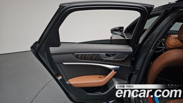 Audi A6 2023 — photo 15