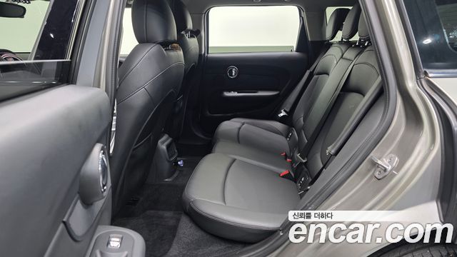 Mini Clubman 2019 — photo 16