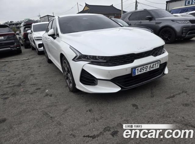 Kia K5 2023 — photo 2