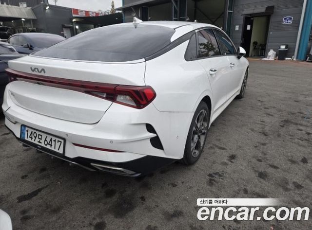 Kia K5 2023 — photo 3