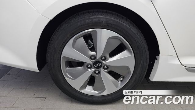 Kia K5 2015 — photo 5