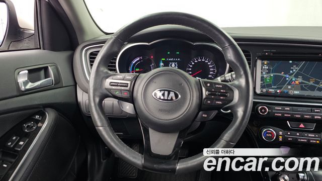Kia K5 2015 — photo 19