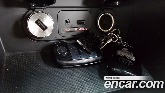 Kia K5 2015 — photo 29
