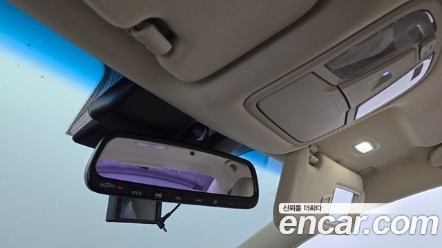 Kia K7 2015 — photo 26