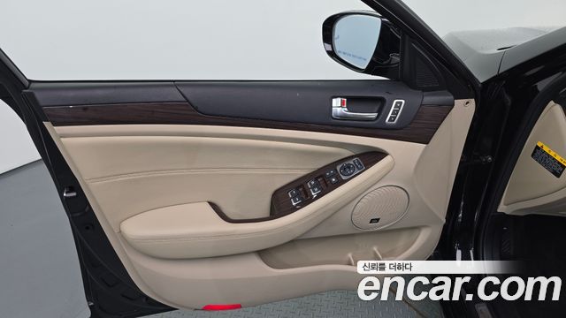 Kia K7 2015 — photo 14