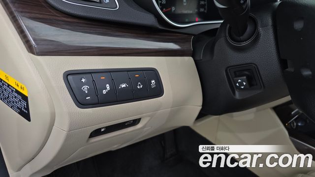 Kia K7 2015 — photo 27