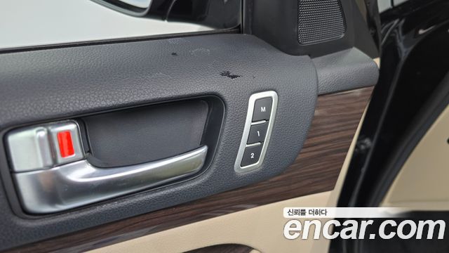 Kia K7 2015 — photo 32