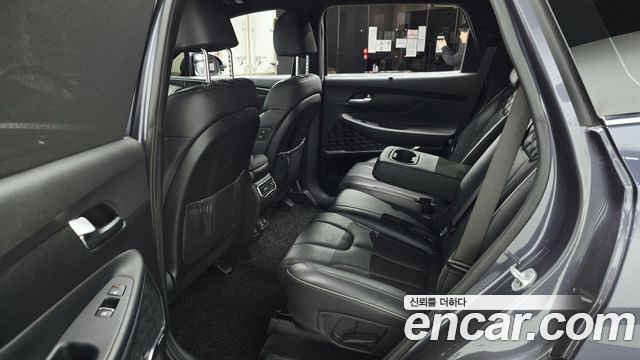 Hyundai Santafe 2021 — photo 11