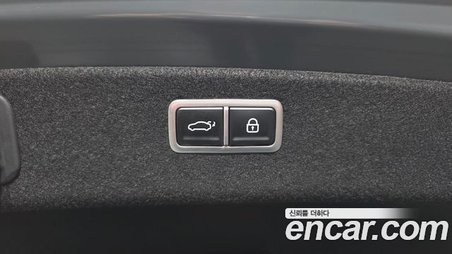 Genesis G80 2021 — photo 31