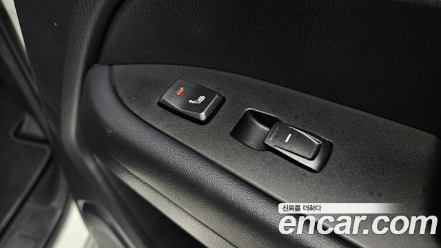 KG Mobility Rexton 2019 — photo 28