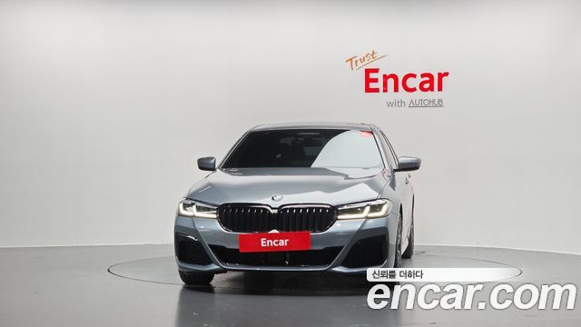 BMW 5-Series 2023 — photo 3