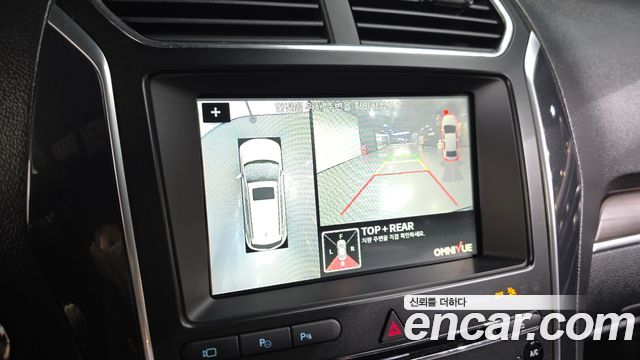 Ford Explorer 2018 — photo 21