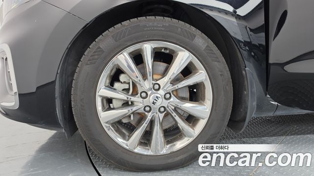 Kia Canival 2019 — photo 5