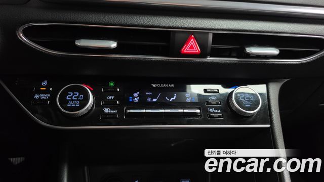 Hyundai Sonata 2020 — photo 32